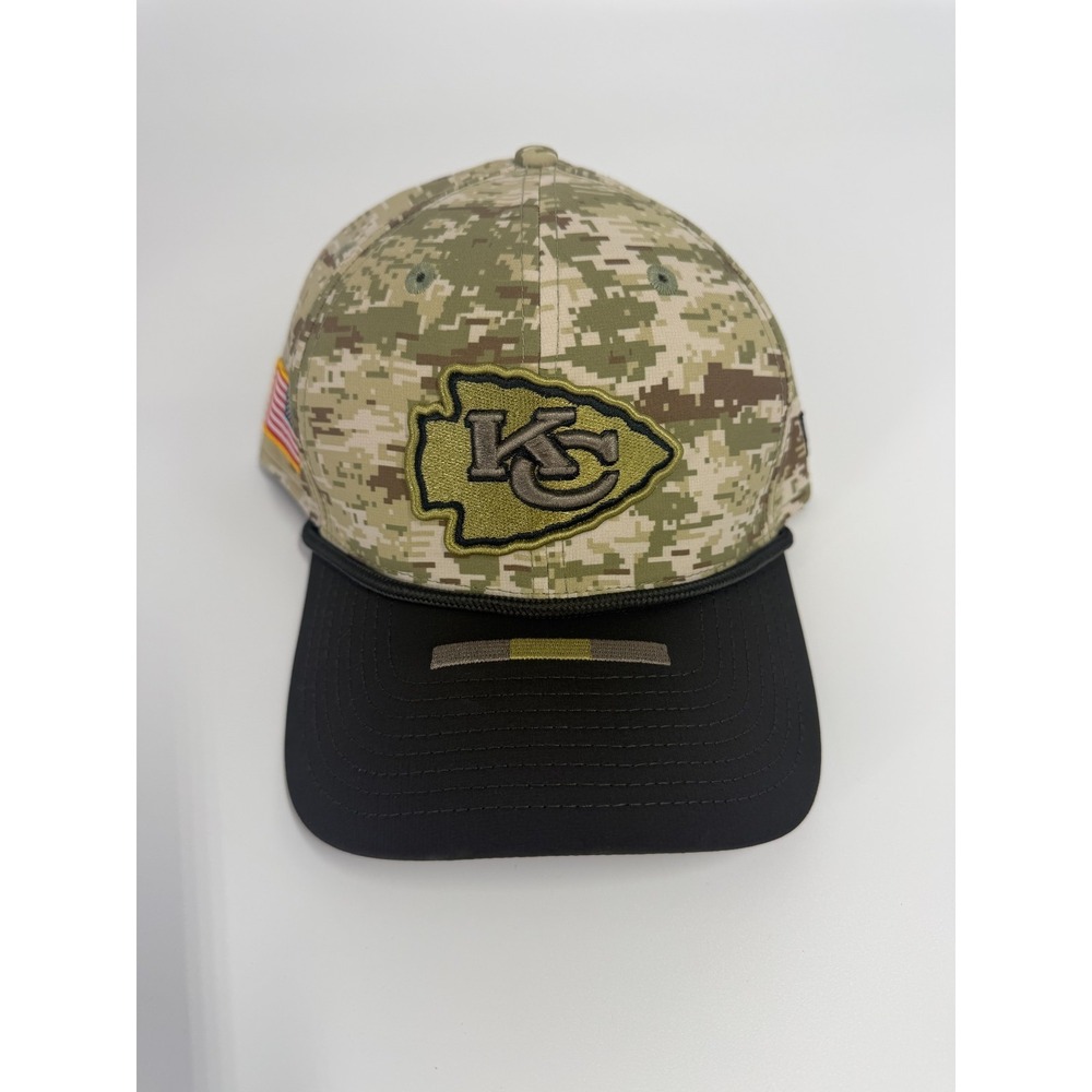 Kansas City Chiefs New Era 39Thirty Size M/L USA Salute to Service Camo Hat Cap